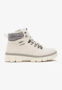 Białe Klasyczne Traperki na Płaskiej Podeszwie Zdobione Materiałową Wstawką Oceella