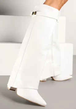 Białe Kozaki z Szeroką Cholewką i Szpiczastym Noskiem Sumehra