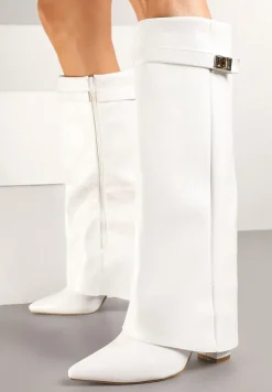 Białe Kozaki z Szeroką Cholewką i Szpiczastym Noskiem Sumehra