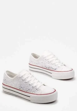 Białe Krótkie Trampki z Ażurowego Materiału Bremavia