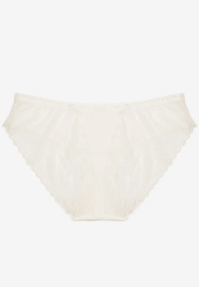 Białe Majtki Typu Figi z Bawełny Ozdobione Koronką Emmoi