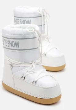 Białe Ocieplone Śniegowce Wsuwane z Ozdobnym Napisem i Sznurowaniem Nalissa
