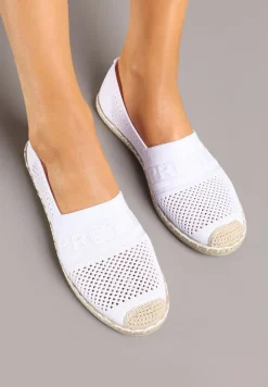 Białe Płaskie Espadryle z Ozdobną Perforacją Weorlisa