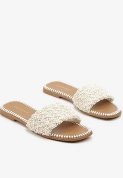 Białe Płaskie Klapki Ozdobione Koralikami Soralia