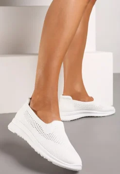 Białe Płaskie Wsuwane Tenisówki z Ozdobną Perforacją Elajames