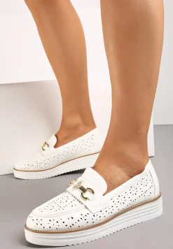 Białe Półbuty w Stylu Mokasynów na Grubej Podeszwie z Ażurową Cholewką Illthia
