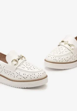 Białe Półbuty w Stylu Mokasynów na Grubej Podeszwie z Ażurową Cholewką Illthia