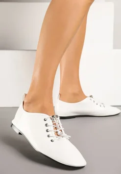 Białe Półbuty ze Sznurowaniem ze Stoperem Julirine
