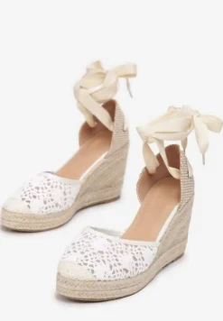 Białe Sandały Jennileh