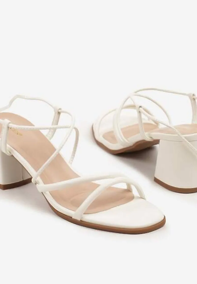 Białe Sandały Vices na Słupku z Wiązaniem Atenelle