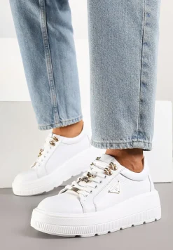 Białe Skórzane Sneakersy na Platformie Ozdobione Aplikacją Doliresa