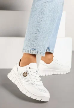 Białe Skórzane Sneakersy z Metaliczną Ozdobą i Skórzaną Wkładką Milothra