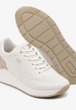 Białe Sneakersy na Koturnie Zdobione Tłoczeniami i Aplikacją Marovea