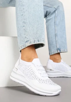 Białe Sneakersy na Koturnie Ozdobione Metaliczną Aplikacją i Cyrkoniami Fasilna