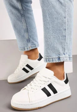 Białe Sneakersy na Płaskiej Podeszwie Ozdobione Kontrastowymi Paskami Navisella