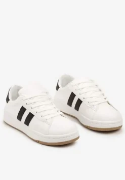 Białe Sneakersy na Płaskiej Podeszwie Ozdobione Kontrastowymi Paskami Navisella