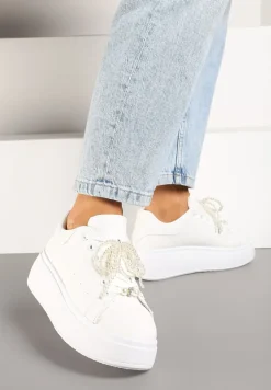Białe Sneakersy na Platformie z Perełkami i Metalowymi Kuleczkami Selavia