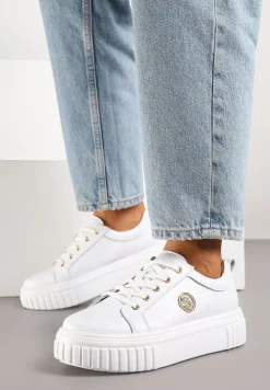 Białe Sneakersy na Platformie ze Skóry Naturalnej z Metaliczną Ozdobą Dolennea