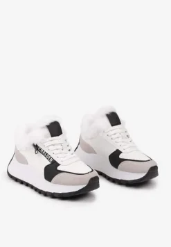 Białe Sneakersy na Platformie z Napisem Sznurowaniem i Futerkiem Vazina