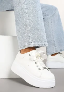 Białe Sneakersy na Platformie z Ozdobnymi Cyrkoniami Aviriel