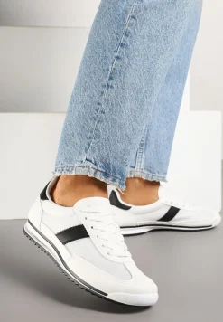 Białe Sneakersy Ozdobione Paskiem Cleova