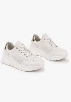 Białe Sneakersy Skórzane z Perforacją i Metaliczną Aplikacją Milami