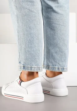 Białe Sneakersy Tenisówki ze Skóry Naturalnej Zdobione Perforacją Tillirene