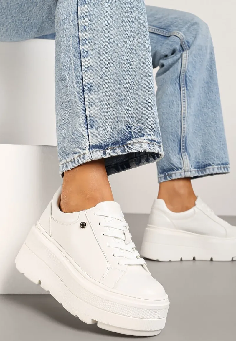 Białe Sneakersy Vices na Grubej Podeszwie Tuliri