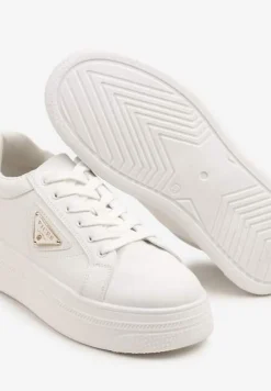 Białe Sneakersy Vices na Grubej Podeszwie Zdobione Aplikacją Aranellis