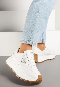 Białe Sneakersy Vices na Platformie Ozdobione Metaliczną Aplikacją Nelviera