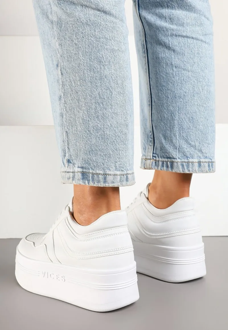 Białe Sneakersy Vices na Platformie z Tłoczonym Napisem ze Sznurowaniem Eanneth