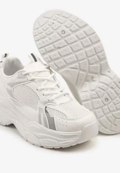 Białe Sneakersy Vices na Platformie Ozdobione Tłoczeniem Natiselle