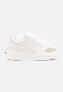 Białe Sneakersy Vices na Platformie z Gwiazdką Fenarra