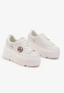 Białe Sneakersy Vices na Platformie Ozdobione Metaliczną Aplikacją Tatellia