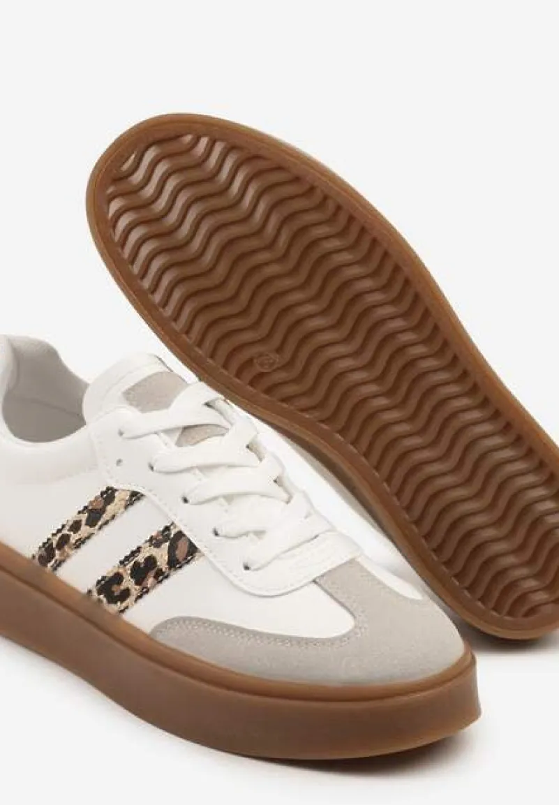 Białe Sneakersy w Stylu Kultowych Tenisówek ze Zdobieniami w Panterkę Nilivra