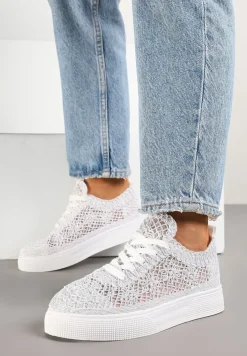 Białe Sneakersy z Ażurowej Koronki na Grubej Podeszwie Nanessia