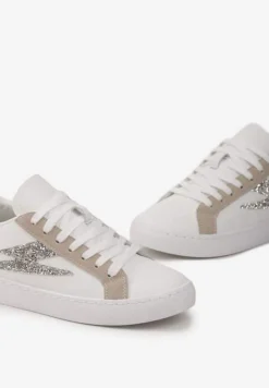 Białe Sneakersy z Brokatem i Przeszyciami Abigadia