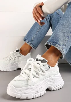 Białe Sneakersy z Grubymi Sznurówkami na Niskiej Platformie Lasandre