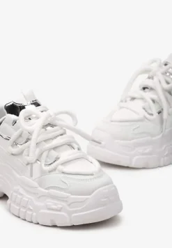 Białe Sneakersy z Grubymi Sznurówkami na Niskiej Platformie Lasandre