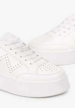 Białe Sneakersy z Perforacją na Platformie Treresa