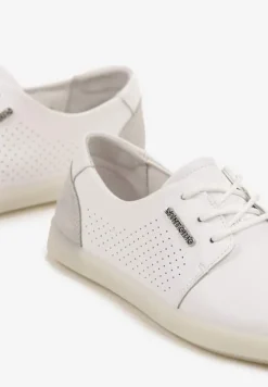 Białe Sneakersy ze Skóry Naturalnej z Perforacją Dolianea