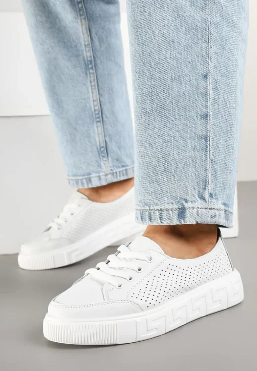Białe Sneakersy ze Skóry Naturalnej z Perforacją Isolena