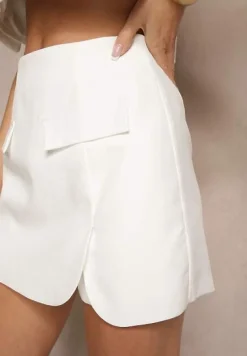 Białe Spódnico-Spodenki High Waist z Imitacją Kieszeni w Stylu Utility Olidrella