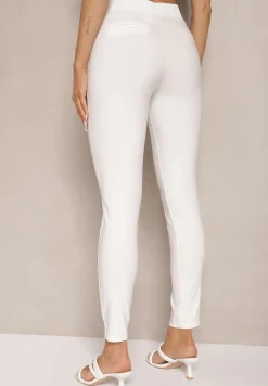 Białe Spodnie Skinny z Bawełną i Ozdobnymi Guzikami Arrimarela