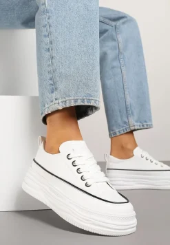 Białe Streetwearowe Trampki na Tłoczonej Platformie Fellimi