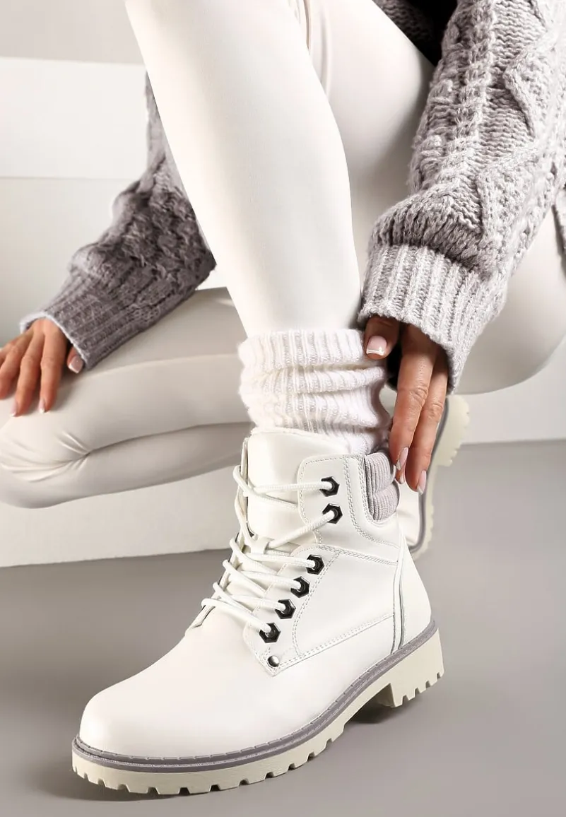 Białe Sznurowane Casualowe Traperki na Płaskiej Podeszwie Relobia