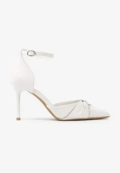 Białe Szpilki ze Szpiczastym Noskiem Zdobionym Marszczeniem Zapinane na Klamerkę Zivinita