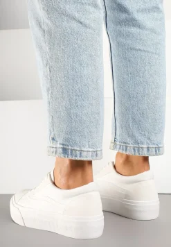 Białe Tenisówki o Klasycznym Fasonie na Niskiej Platformie Mepaira