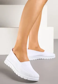 Białe Tenisówki Ozdobione Tłoczeniem z Elastyczną Cholewką Ivelfitia