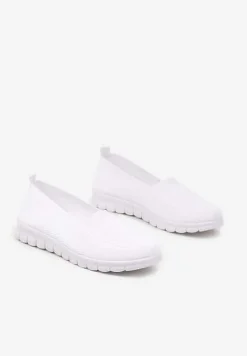 Białe Tenisówki Ozdobione Tłoczeniem z Elastyczną Cholewką Ivelfitia